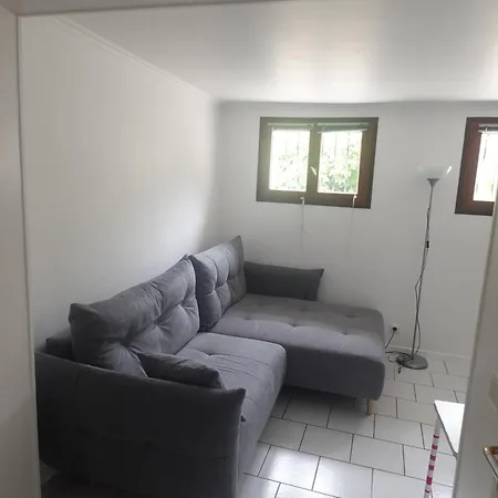 Maison Charmante Apartment